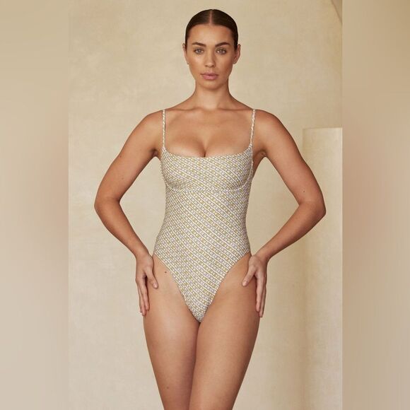MONDAY SWIMWEAR SAUSALITO ONE PIECE - SUN LYNX GEO SIZE LARGE - Worn once! - Picture 8 of 12